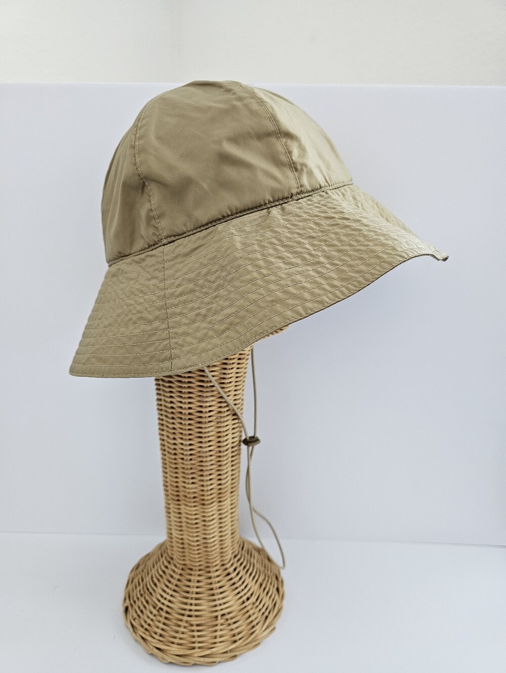 Physician Endorsed UPF Sun Hat with Fleece Ear Flaps Tan Nylon Winter Sun Hat - Picture 1 of 9